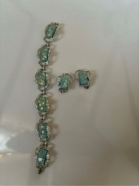 Vintage Coro Bracelet & Clip on earrings